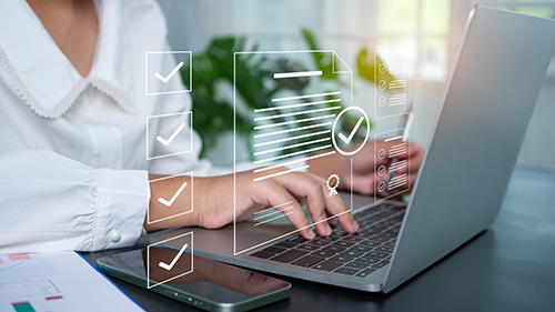 Point 3 費用対効果の高いシステム開発